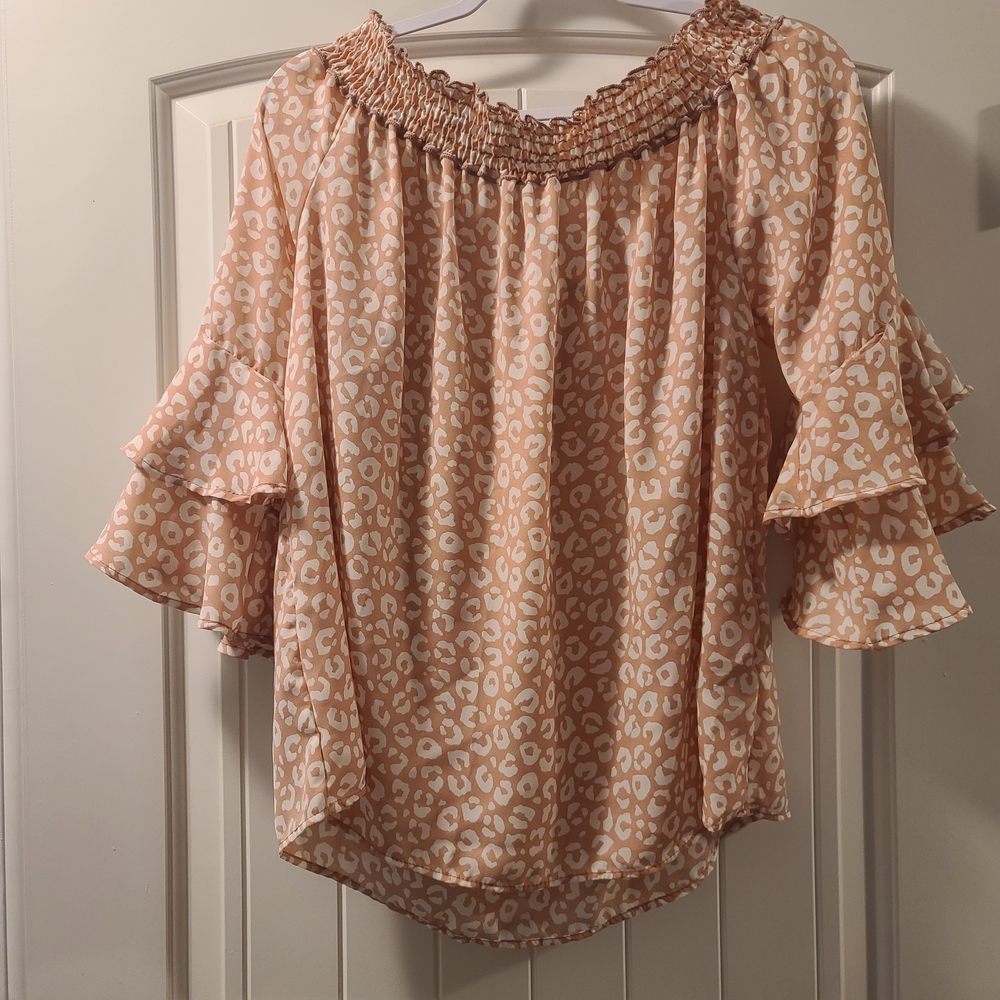 Vine & Love Peach Leopard Off-Shoulder Blouse